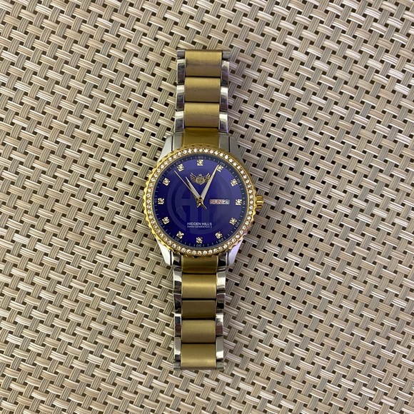 HIDDEN HILLS 86400 GENERATION 2 WATCH - Picture 2 of 3